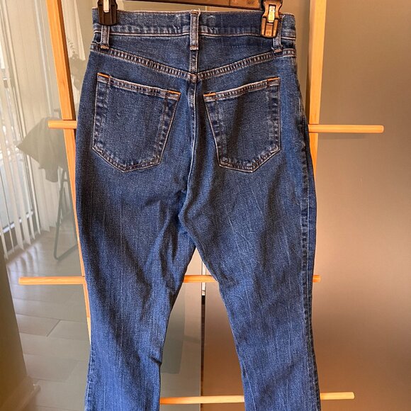 Abercrombie Curve Love Ultra High Rise Straight Jeans - Picture 2 of 3